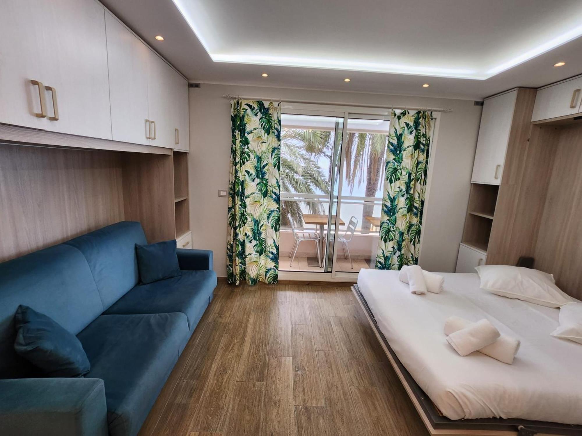 Bluemarine, Studio Vista Mare Menton Exterior photo